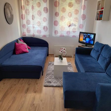 Apartman C. 8 Skalka ドノヴァリ エクステリア 写真
